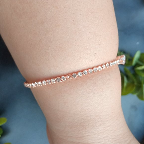 Rose Gold Luxury Bracelet - Picture 11 of 13